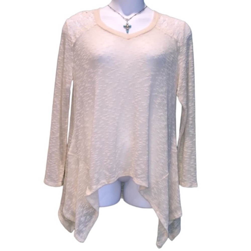 Perch 2X Ivory Lace Long Sleeve Handkerchief Hem Too